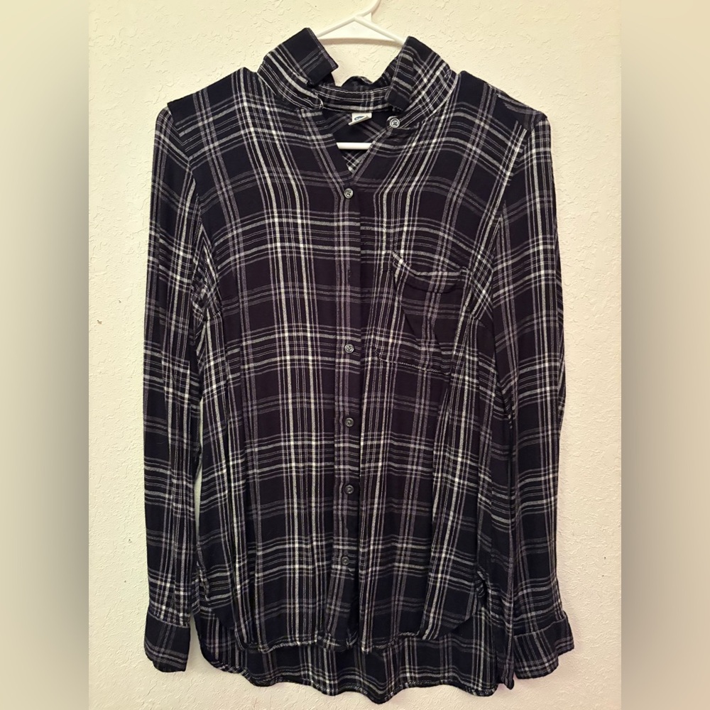 Black & White Plaid Button-Up Shirt